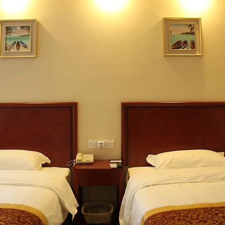 Greentree Inn Jiangsu Taizhou Jingjiang Bus Station Express Hotel Exterior photo