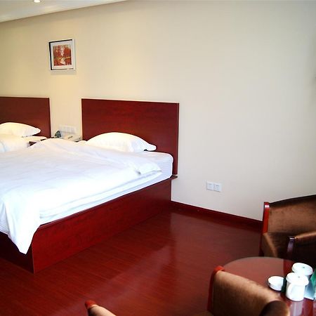 Greentree Inn Jiangsu Taizhou Jingjiang Bus Station Express Hotel Exterior photo