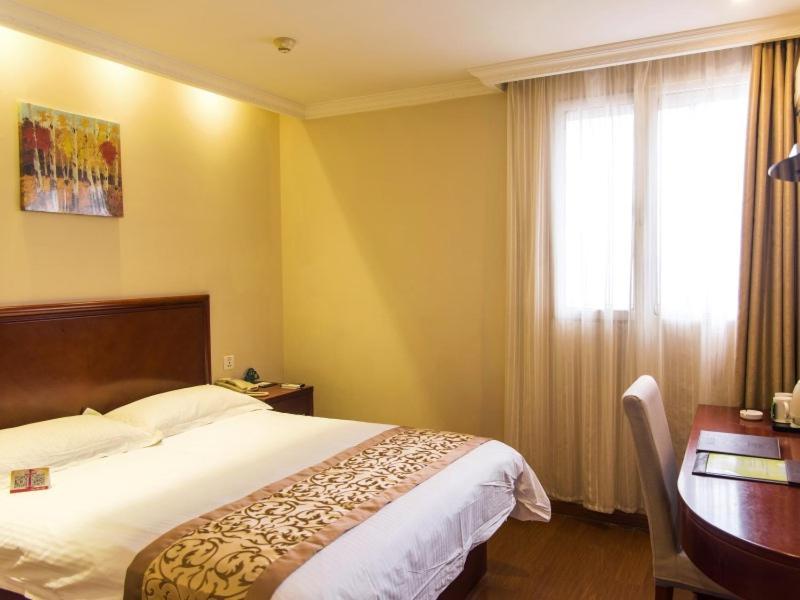 Greentree Inn Jiangsu Taizhou Jingjiang Bus Station Express Hotel Exterior photo