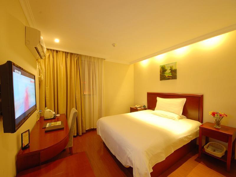 Greentree Inn Jiangsu Taizhou Jingjiang Bus Station Express Hotel Exterior photo