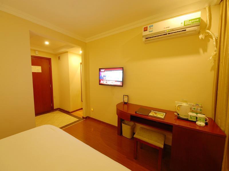 Greentree Inn Jiangsu Taizhou Jingjiang Bus Station Express Hotel Exterior photo