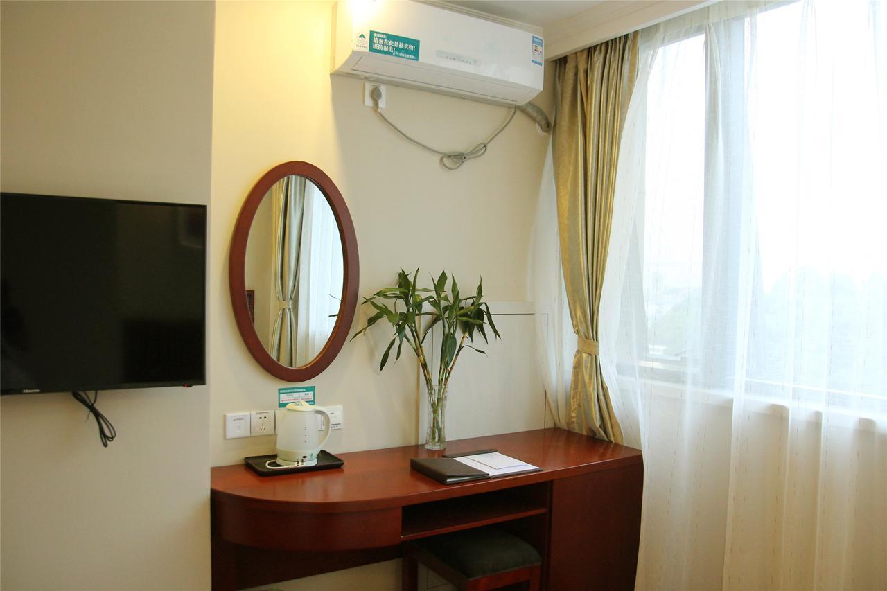 Greentree Inn Jiangsu Taizhou Jingjiang Bus Station Express Hotel Exterior photo