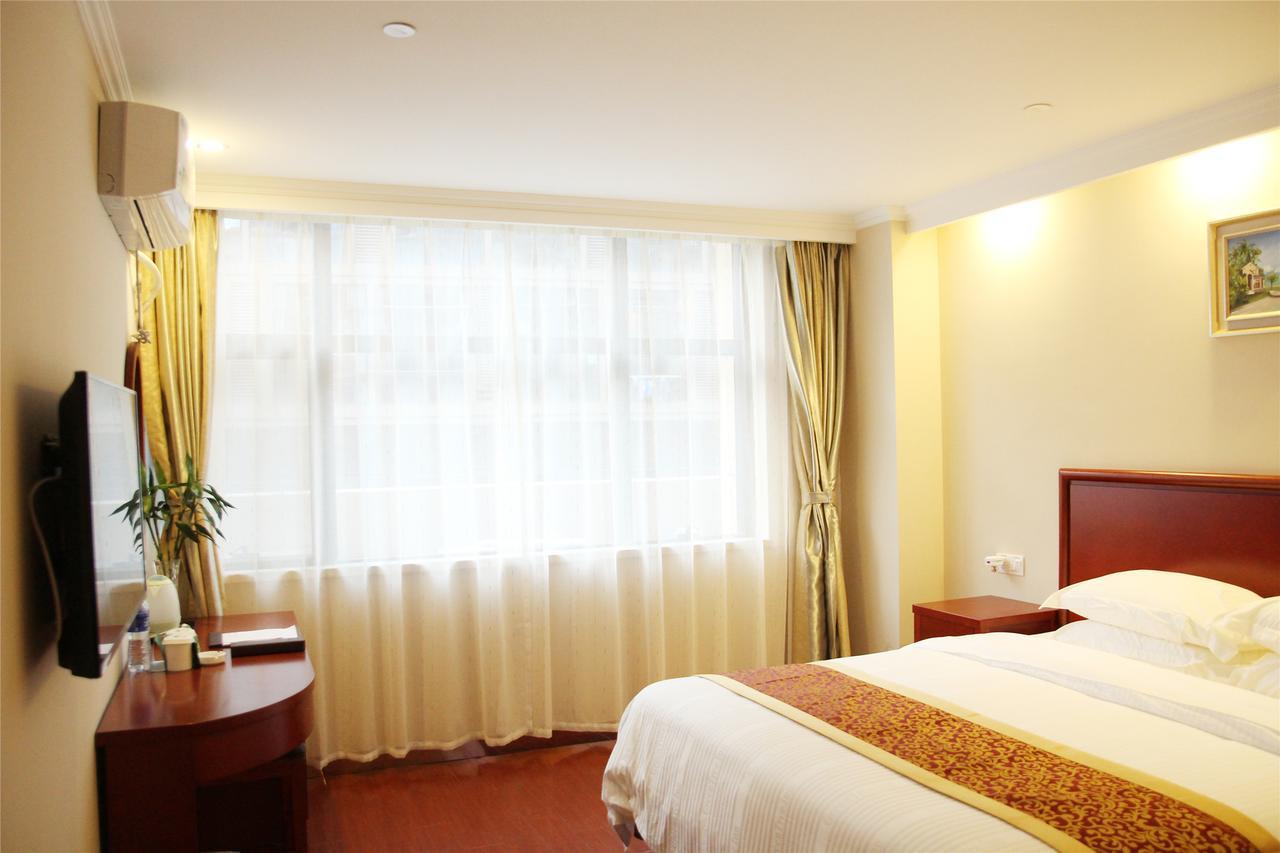 Greentree Inn Jiangsu Taizhou Jingjiang Bus Station Express Hotel Exterior photo