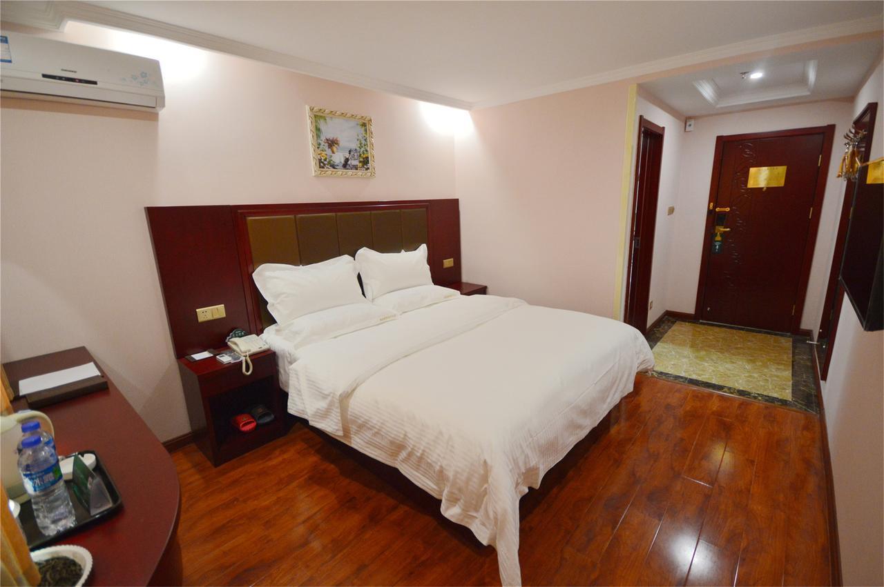 Greentree Inn Jiangsu Taizhou Jingjiang Bus Station Express Hotel Exterior photo