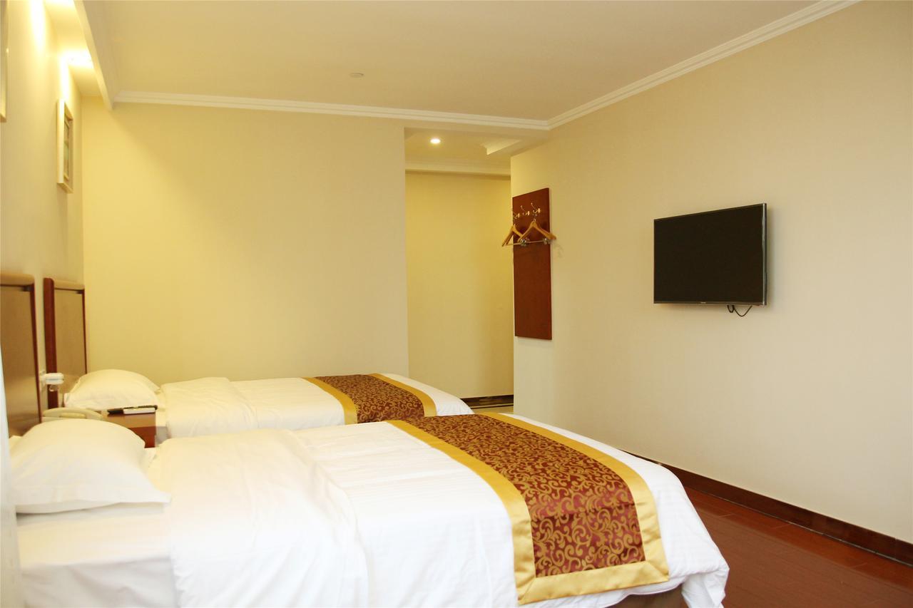 Greentree Inn Jiangsu Taizhou Jingjiang Bus Station Express Hotel Exterior photo